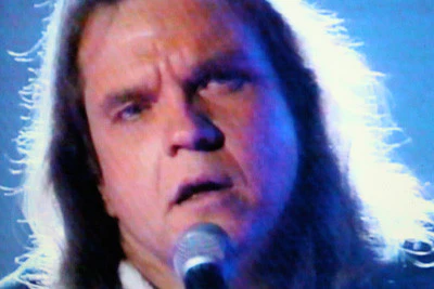 A 70'S CELEBRATION: THE BEAT IS BACK (NBC 11/16/93) RARE!!! HARD TO FIND!!! Olivia Newton-John, Martin Mull, John Schneider, Tom Wopat, The Brady Bunch, Lenny & Squiggy, Sonny Bono, Bee Gees, Donna Summer, Meat Loaf, KC and the Sunshine Band, Rod Stewart - Image 4