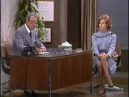 CAROL BURNETT'S MY PERSONAL BEST - VOL 1 & 2 (1987) HARD TO FIND!!! OUT OF PRINT!!! Carol Burnett, Harvey Korman, Vicki Lawrence, Tim Conway, Sammy Davis Jr., Anthony Newley, Bernadette Peters, Chuck Barris, Jamie Farr, Dinah Shore - Image 4