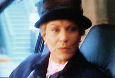 CHRISTMAS BOX, THE (CBS-TVM 12/17/95) Maureen O'Hara, Richard Thomas, Annette O'Toole - Image 3