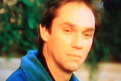 CHRISTMAS BOX, THE (CBS-TVM 12/17/95) Maureen O'Hara, Richard Thomas, Annette O'Toole - Image 4