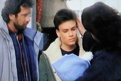 CHRISTMAS COMES TO WILLOW CREEK (CBS-TVM 12/20/87) - Image 7