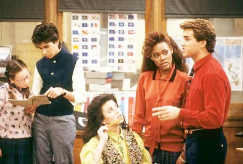 HEAD OF THE CLASS - THE COMPLETE SERIES (ABC 1986-91) Howard Hesseman, Robin Givens, Billy Connolly, Dan Schneider, William G Schilling, Jeanetta Arnette, Dan Frischman, Tony O’Dell, Michael De Lorenzo - Image 7