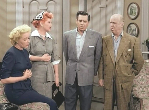 I LOVE LUCY - IN COLOR – THE COLLECTION OF 16 COLORIZED EPISODES (CBS 1951-57) Lucille Ball, Desi Arnaz, Vivian Vance, William Frawley - Image 3