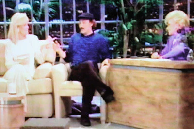 LATE SHOW STARRING JOAN RIVERS - EPISODE 8 (FOX 10/20/86) Joan Van Ark, Gallagher, Run-DMC, John Houseman - Image 6
