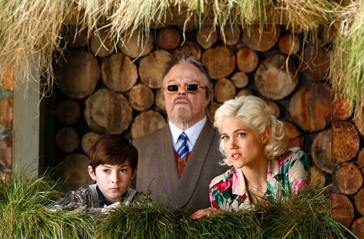 MOCKINGBIRD LANE - PILOT (NBC 10/26/12) Jerry O'Connell, Eddie Izzard, Portia de Rossi, Charity Wakefield - Image 10