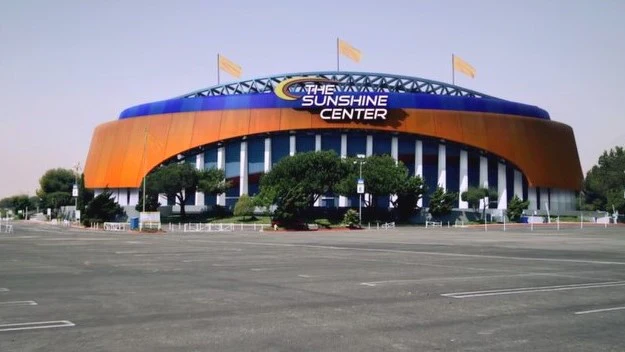 MR. SUNSHINE - THE COMPLETE SERIES (ABC 2011) Matthew Perry, Allison Janney, Nate Torrence, Andrea Anders, James Lesure, Portia Doubleday - Image 12