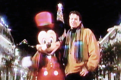 A MUSICAL CHRISTMAS AT WALT DISNEY WORLD (ABC 12/18/93) - Image 10