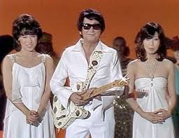 PINK LADY AND JEFF - THE COMPLETE SERIES (NBC 1980) - RARE!!! HARD TO FIND!!! Mitsuyo Nemoto ("Mie"), Keiko Masuda ("Kei"), Jeff Altman, Jim Varney - Image 6