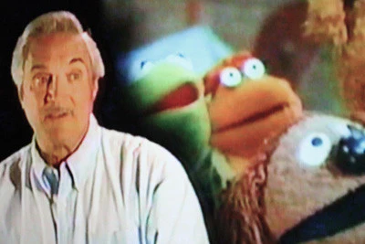 TELEVISION’S GREATEST PERFORMANCES (ABC 11/23/95) Michael Jackson, Frank Sinatra, Madonna, Whitney Houston, Steve Martin, Diana Ross, The Muppets, Jimmy Smits - Image 13