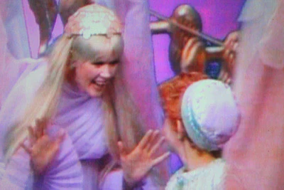 LITTLEST ANGEL, THE (NBC 12/6/69) Johnny Whitaker, Fred Gwynne, Tony Randall, Connie Stevens - Image 11